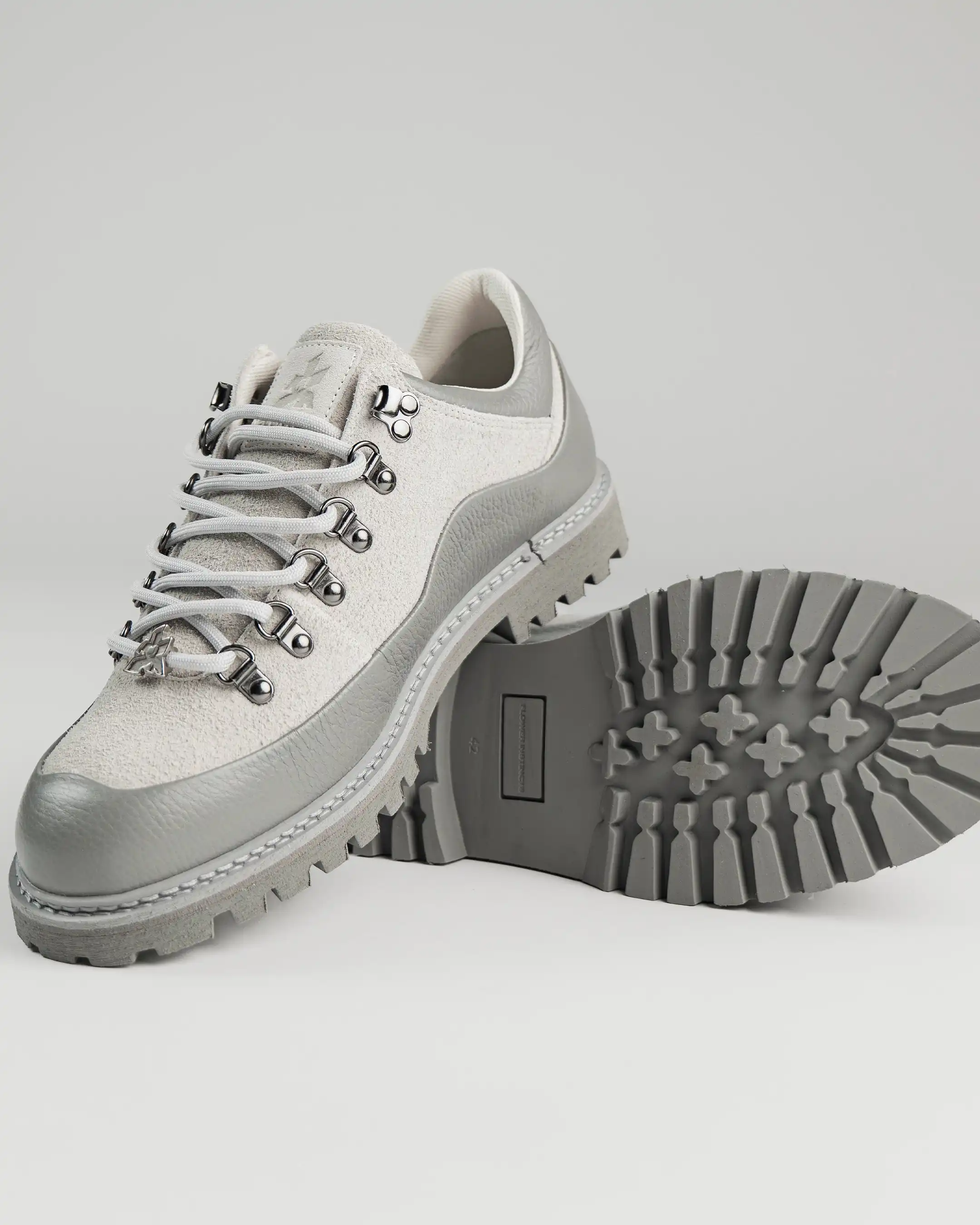 BOOTED GOAT HEALY GREY & WHITE - Image 5