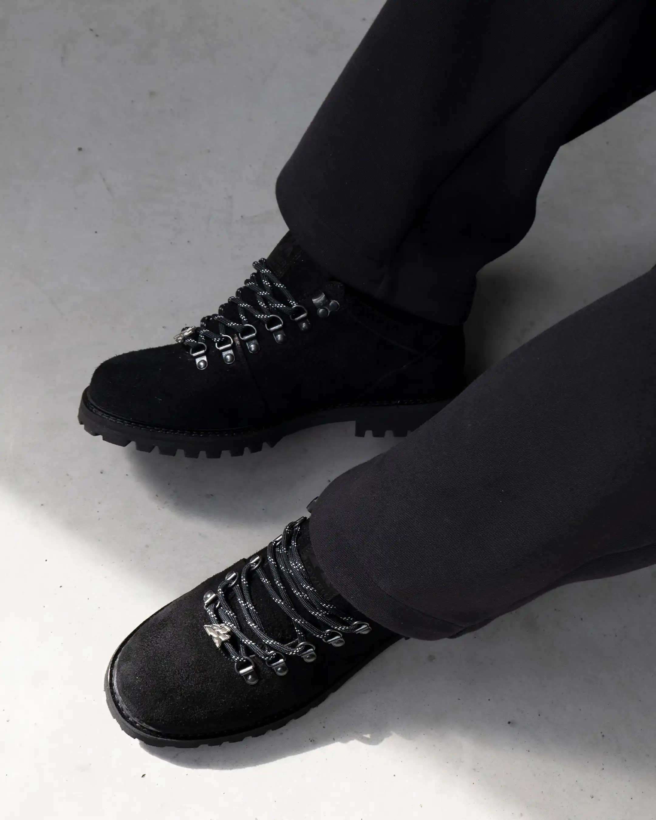 BOOTED IBEX BLACK - Image 8