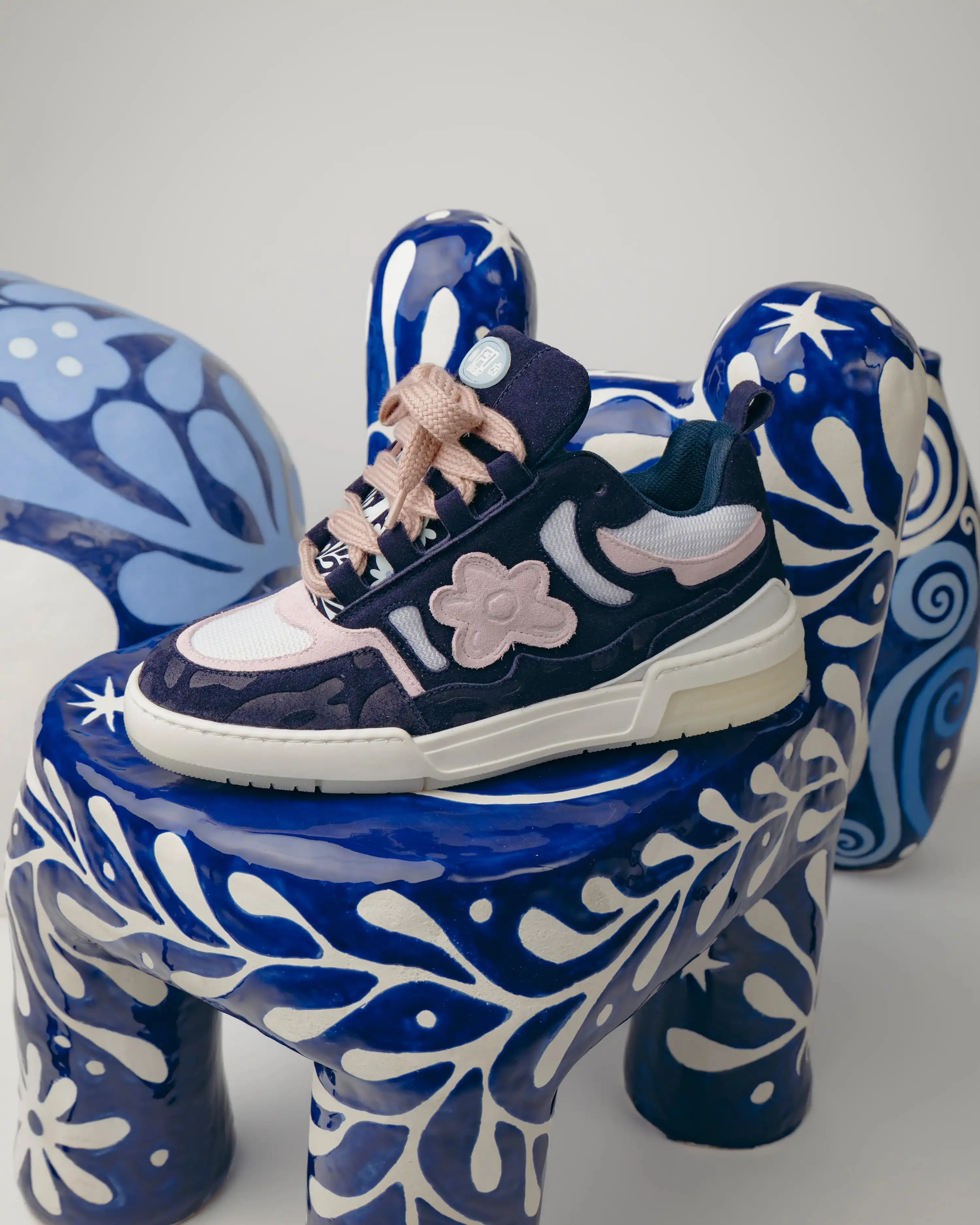 SNEAKERS SDT EUPHORIA w/ LISA JUNIUS